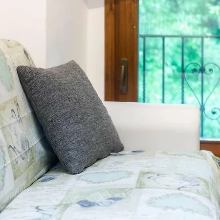Santafe Apartment Como